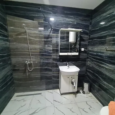 Diamond Hotel & Restaurant Ulcinj-2