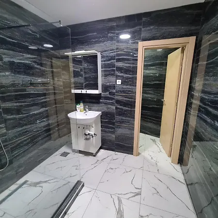 Diamond Hotel & Restaurant Ulcinj-3